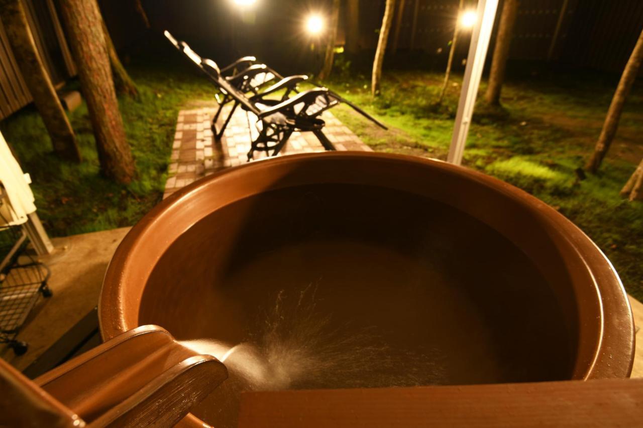 Fuji Fumoto Forest Hotspring ふもとの森温泉 Фудзі-Каваґутіко Екстер'єр фото