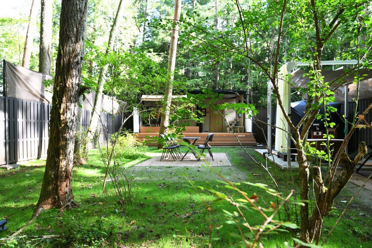 Fuji Fumoto Forest Hotspring ふもとの森温泉 Фудзі-Каваґутіко Екстер'єр фото
